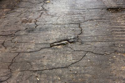 Asphalt Driveway Hole Repair - Jem Asphalt Driveway Services Hudsonville, Michigan